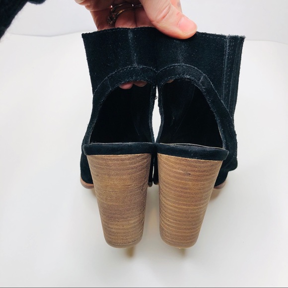 Dolce Vita Black Suede Peeptoe Booties Women's size 7 Stacked Block Heel Cutout - Picture 5 of 6